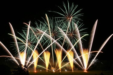 Wedding Firework Displays: Fireworks 4 Weddings